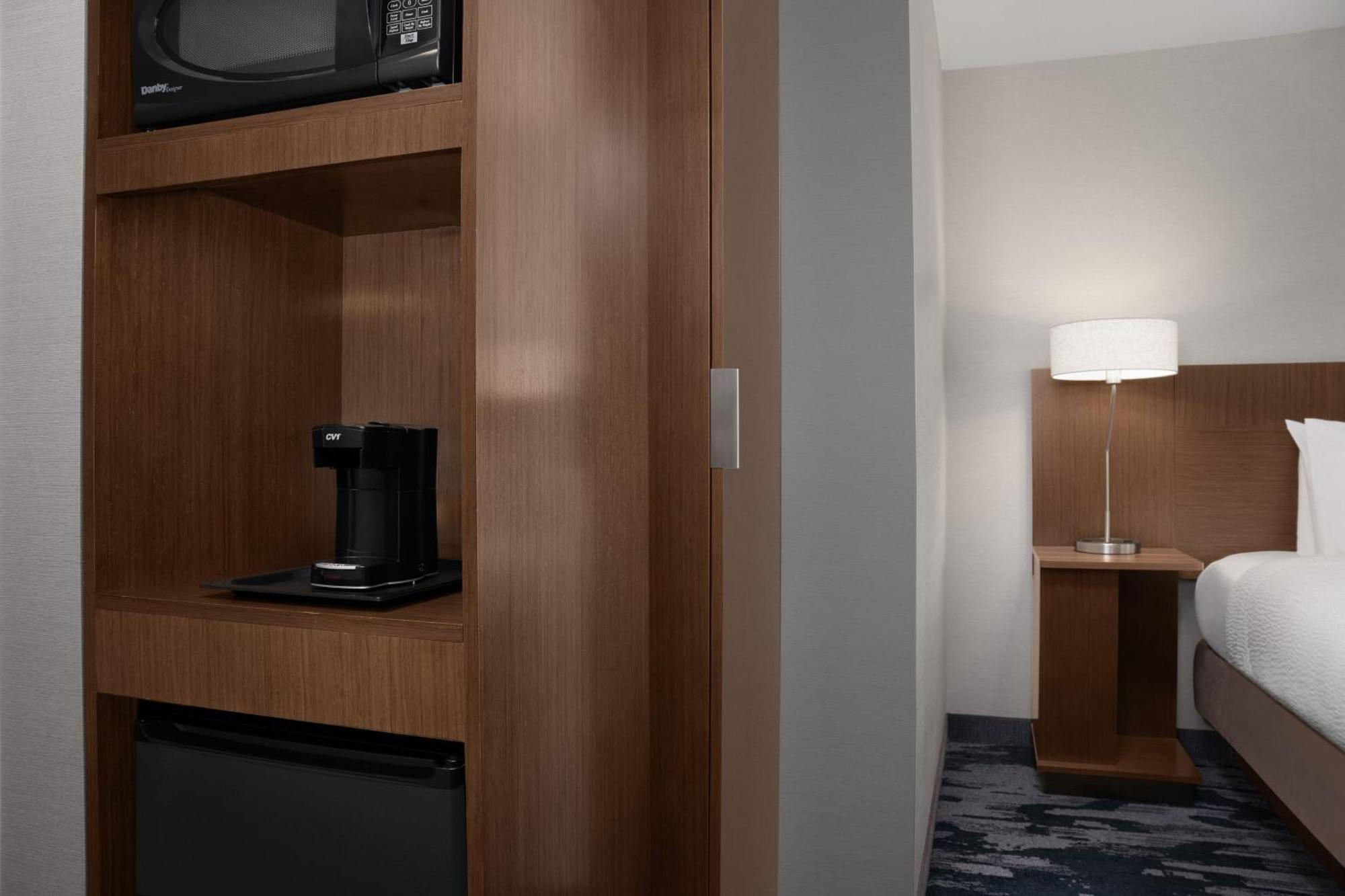 Fairfield Inn & Suites By Marriott Sioux Falls Airport Bagian luar foto