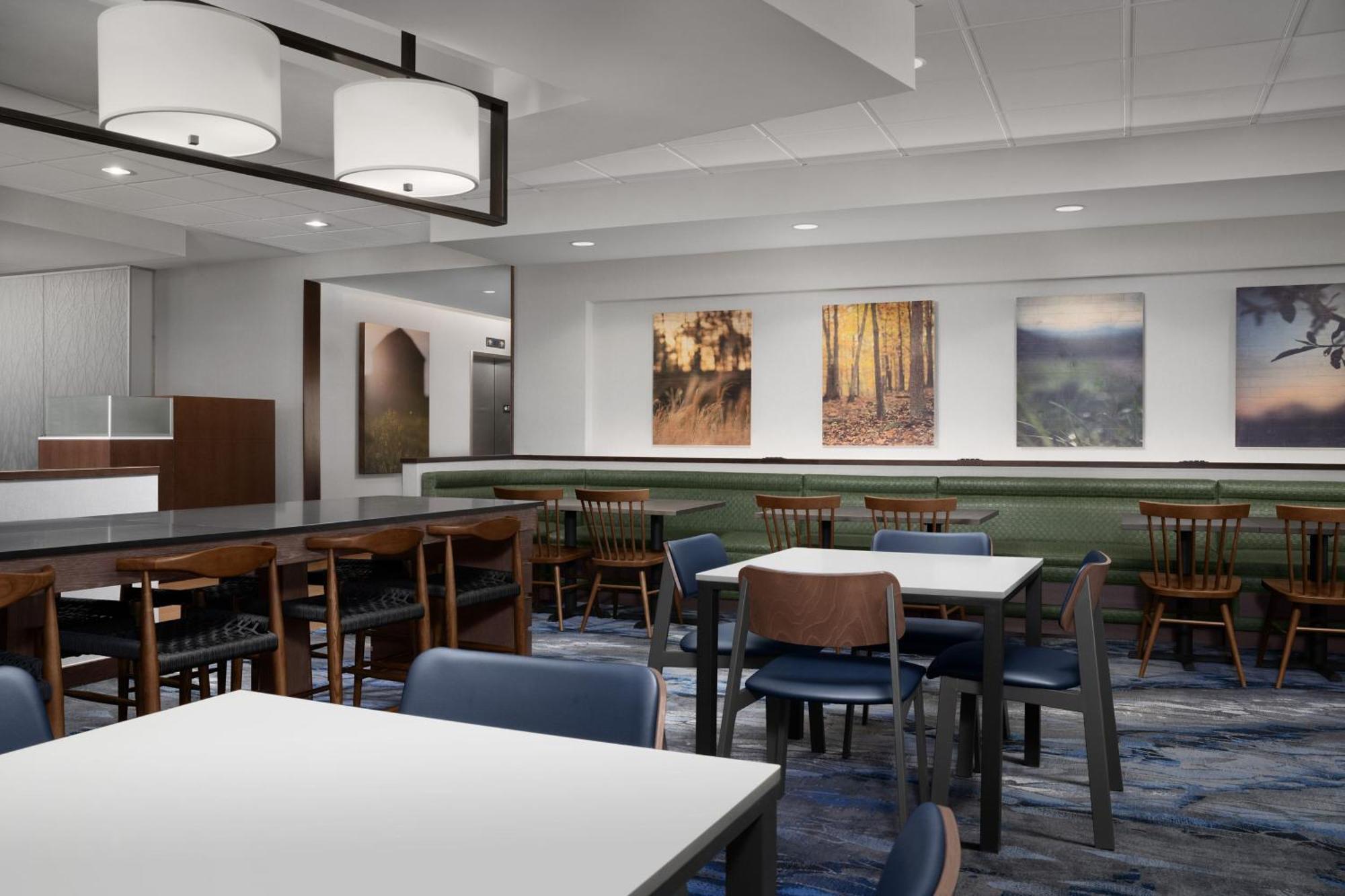 Fairfield Inn & Suites By Marriott Sioux Falls Airport Bagian luar foto